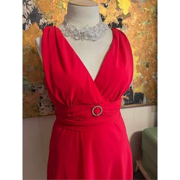 NWT After Six Red “Flame” Chiffon Sleevess V-neck/Back MIDI Gown W/Rhinestone De - Picture 2 of 8